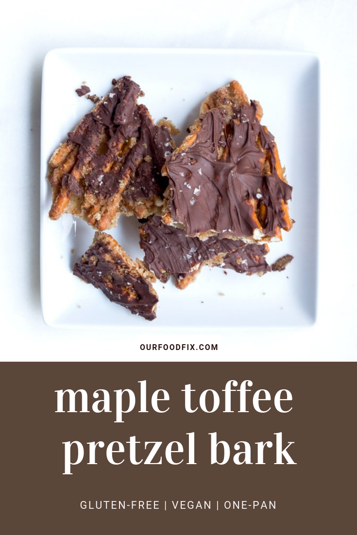 The perfect snack for the big game that will satisfy everyone's sweet and salty cravings. Easy to prepare with only 7 ingredients and portable so you can pack and go. #Ad #TimetoCrunch| Game day recipes | Football fare | Football food | Party food | Easy recipes | Dessert recipes | Sweet and salty | Best party dessert | How to | Party planning | Football party | Gluten free recipes | Gluten free desserts | Vegan recipes | Vegan desserts | Chocolate Bark | Pretzel bark